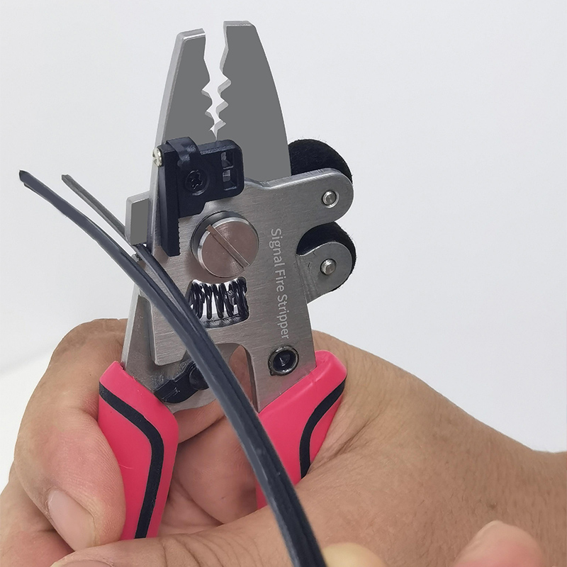 9-IN-1 OPTICAL FIBER STRIPPER